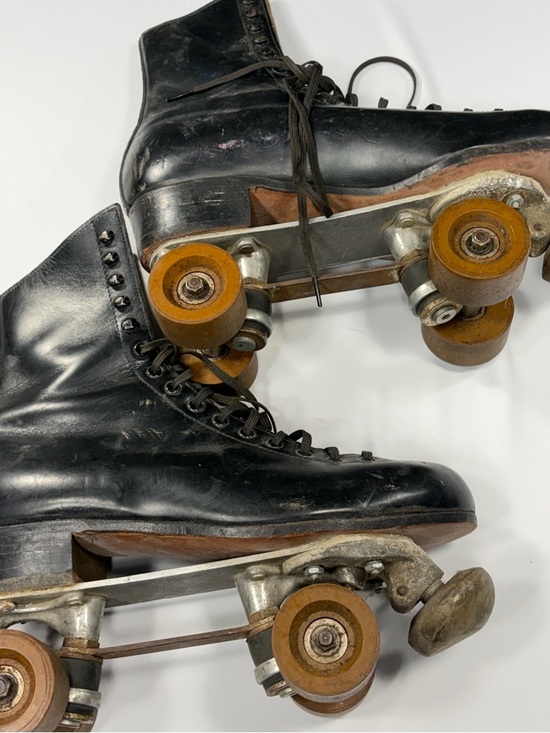 Riedell Roller Skates Black Leather Size 9 Vintage Quad Chicago Plate - Picture 14 of 15
